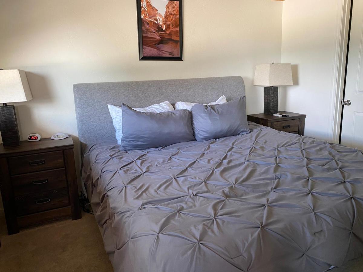 Tail Wind Life Llc Apartment Page Ngoại thất bức ảnh